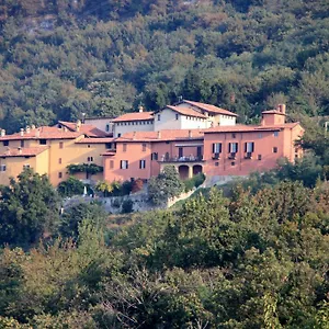  Appartamento Antico Borgo Camporeso Italia