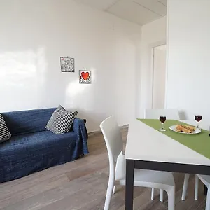  Alloggio per agriturismo Cascina Al Colle Italia